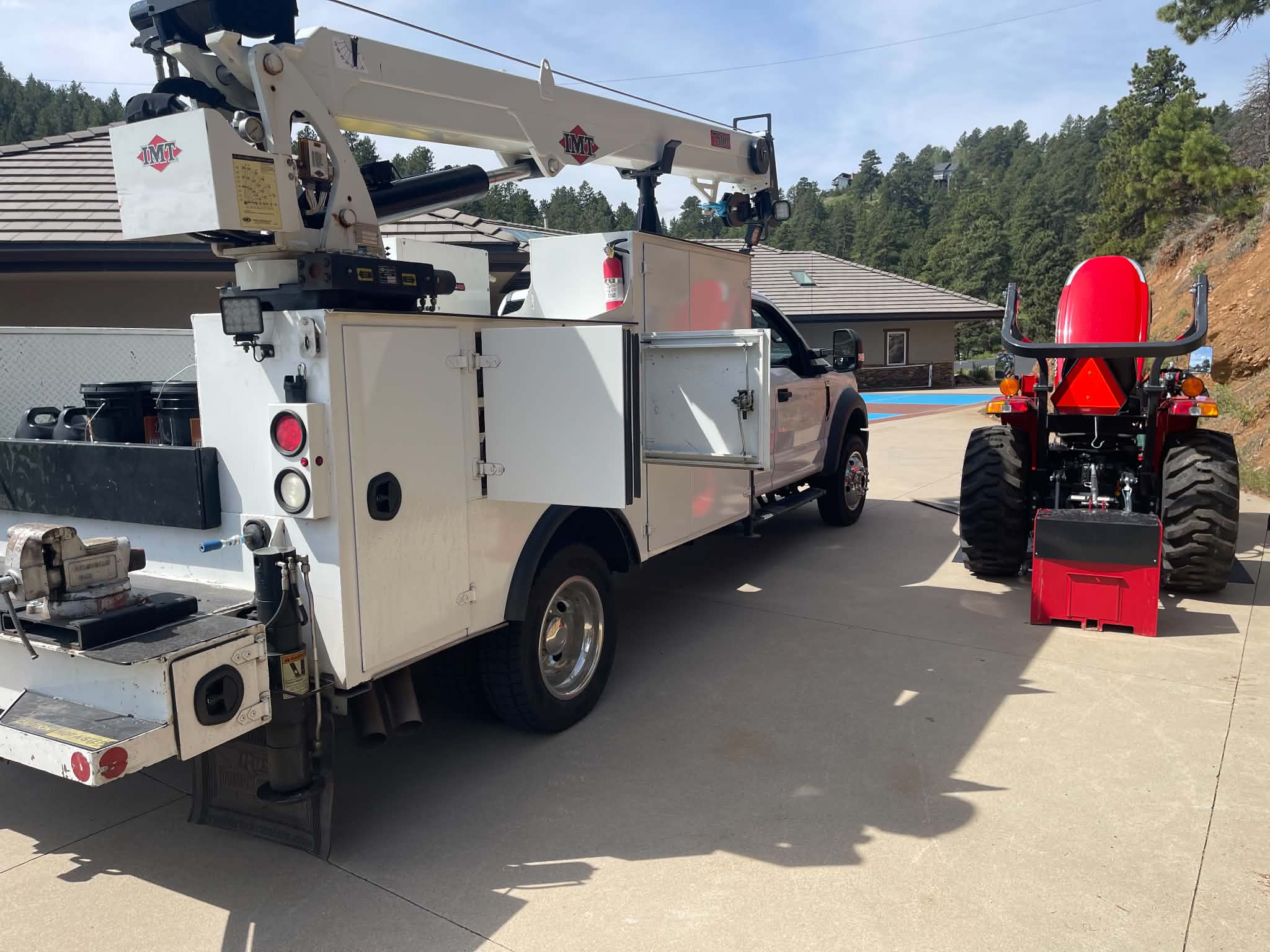 Summit Field Services truck 4